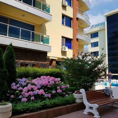 Millenium Pomorie